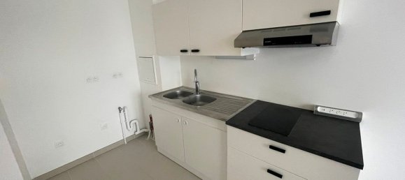 Квартира с 1 спальней в Бомон-сюр-Уаз, Франция № 135417 3