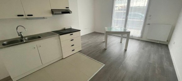 Квартира с 1 спальней в Бомон-сюр-Уаз, Франция № 135417 2