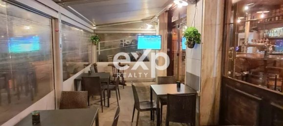 88m² Commercial property in Vasto, Italy No. 56498 3
