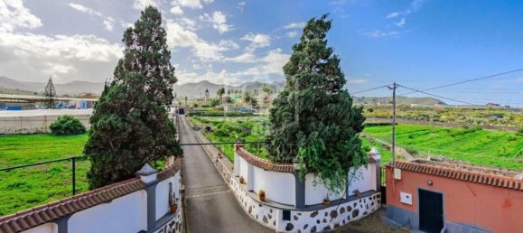 4 غرف نوم فيلا في San Cristobal de La Laguna, Spain رقم 16369 13