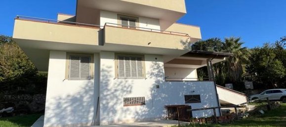 5-Zimmer Villa in Sarno, Italy, Nr. 229371 2