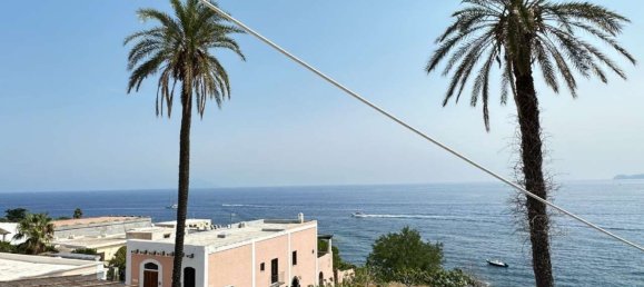 5 rooms Apartment in Santa Marina Salina, Italy No. 167100 10