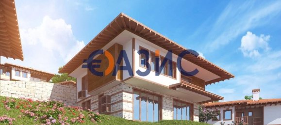 Дом с 4 спальнями в Свети-Влас, Болгария № 1004 19