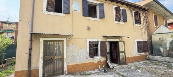 3 bedrooms House in Verona, Italy No. 301850 11