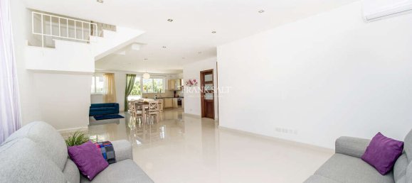 3 غرف نوم فيلا في Birkirkara, Malta رقم 8847 22