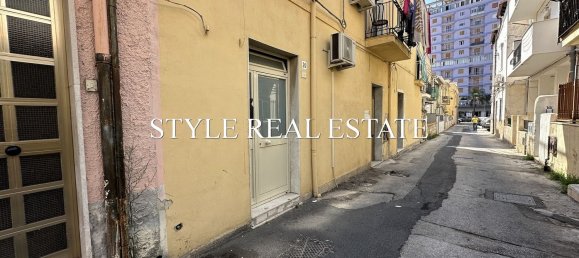 Квартира с 2 комнатами в Сиракузы, Италия № 244760 12