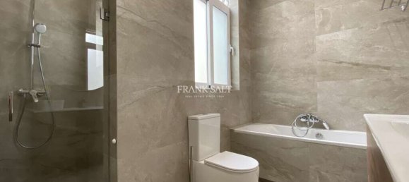 3 Schlafzimmer Stadthaus in Sliema, Malta, Nr. 11398 9