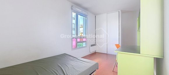 Estudio en Lyon, France No. 347747 3