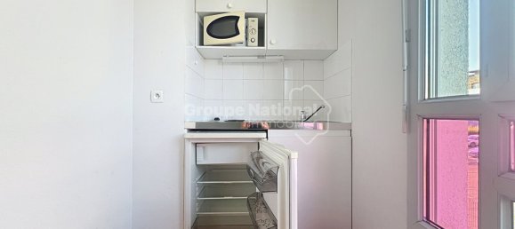 Estudio en Lyon, France No. 347747 6