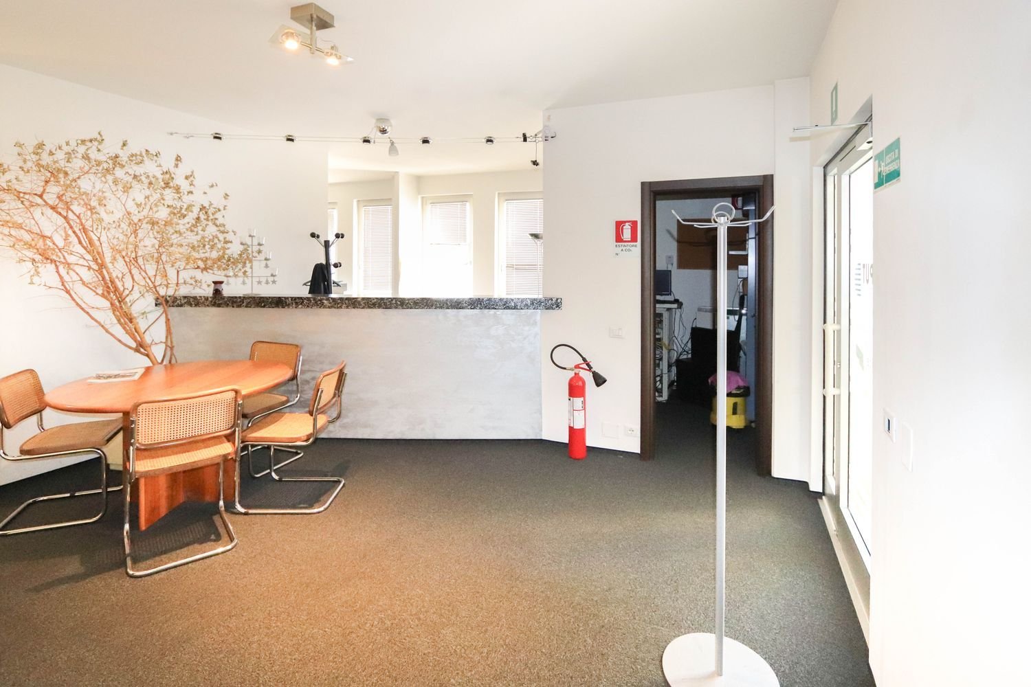 190m² Office in Trentino-Alto Adige, Italy No. 165509