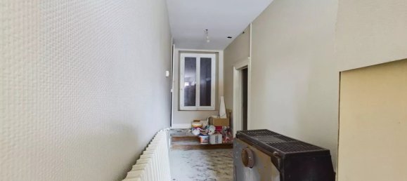 Casa de 5 dormitorios en Romilly-sur-Seine, France No. 72319 8