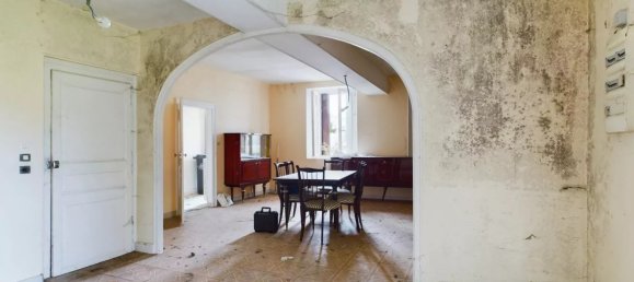 Casa de 5 dormitorios en Romilly-sur-Seine, France No. 72319 6