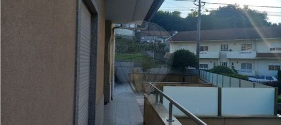 3 bedrooms House in Polvoreira, Portugal No. 190122 14