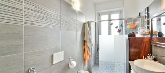 5-salle Maison à Carugo, Italy No. 5091 11