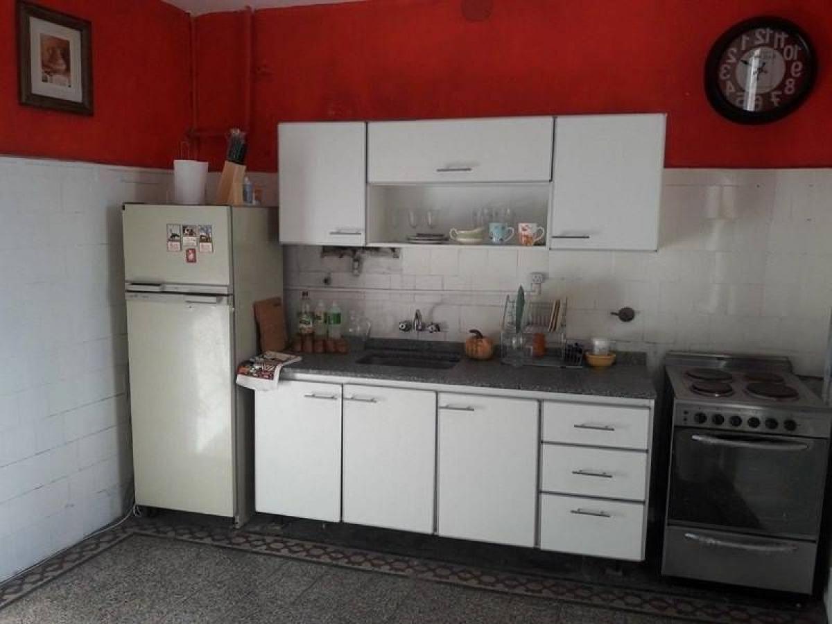 5 bedrooms Apartment in Buenos Aires, Argentina No. 92421