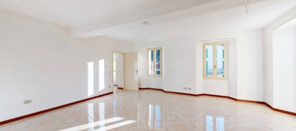 4-Zimmer Gebäude in Maccagno con Pino e Veddasca, Italy, Nr. 118669 19