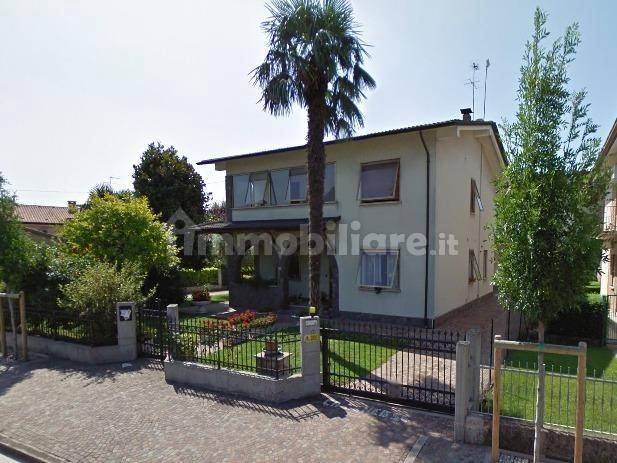 3 bedrooms Villa in Maserada sul Piave, Italy No. 328392