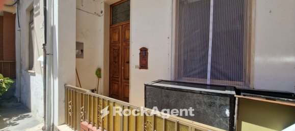2 rooms Apartment in Catanzaro, Italy No. 259004 16