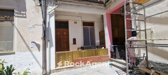 2 rooms Apartment in Catanzaro, Italy No. 259004 17