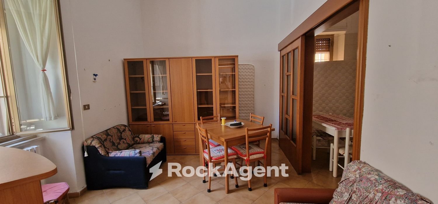 2 rooms Apartment in Catanzaro, Italy No. 259004
