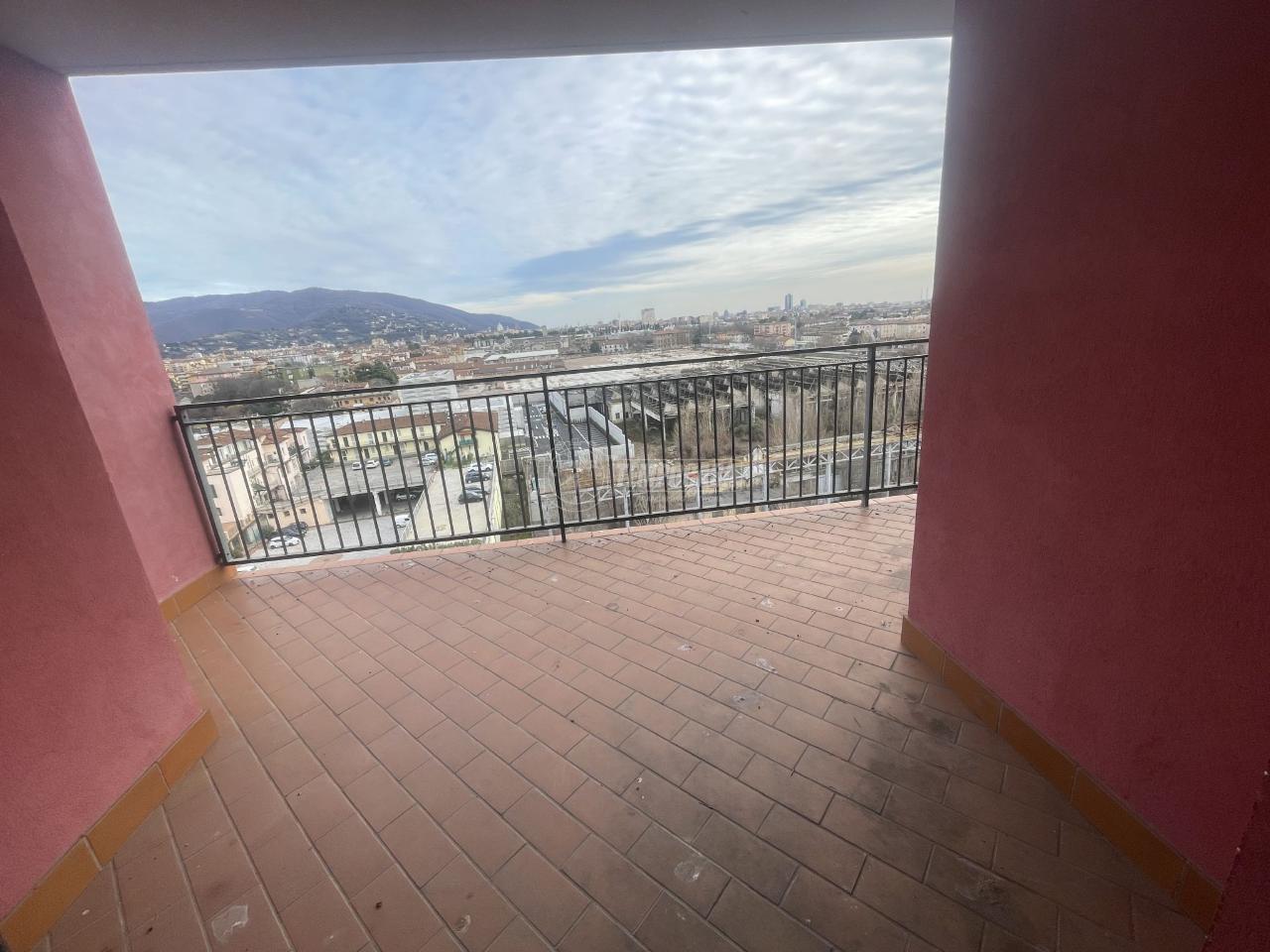 Studio in Brescia, Italy No. 7548