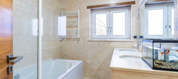 4 bedrooms House in Cascais, Portugal No. 56720 25