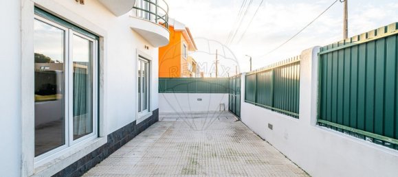 4 bedrooms House in Cascais, Portugal No. 56720 3