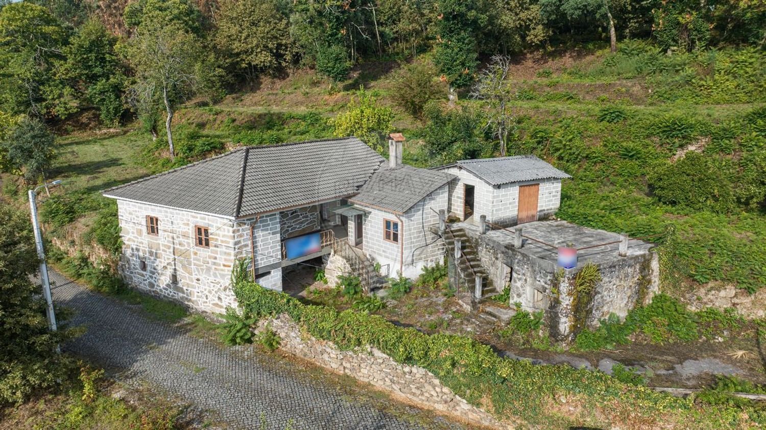3 chambres Maison à Guimaraes, Portugal No. 336565