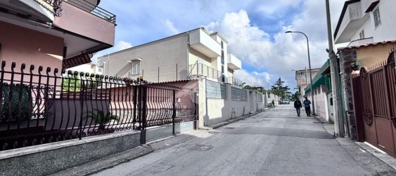 4 rooms Apartment in Casandrino, Italy No. 261128 7