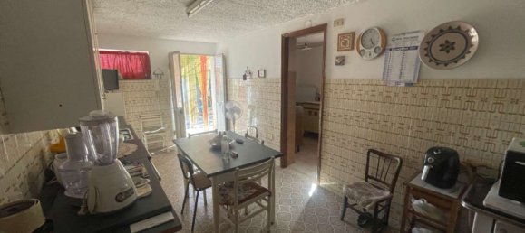 5 rooms Villa in Noto, Italy No. 283199 4