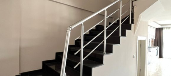 Villa de 3+1 en Kargicak, Turkey No. 17933 17