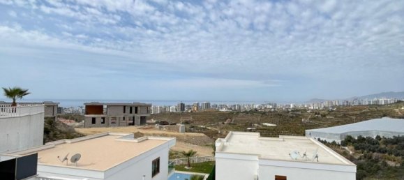 Villa de 3+1 en Kargicak, Turkey No. 17933 13