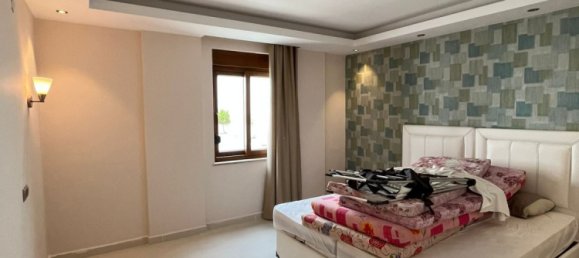 Villa de 3+1 en Kargicak, Turkey No. 17933 6