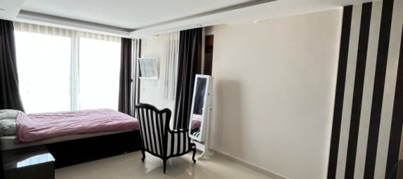 Villa de 3+1 en Kargicak, Turkey No. 17933 14