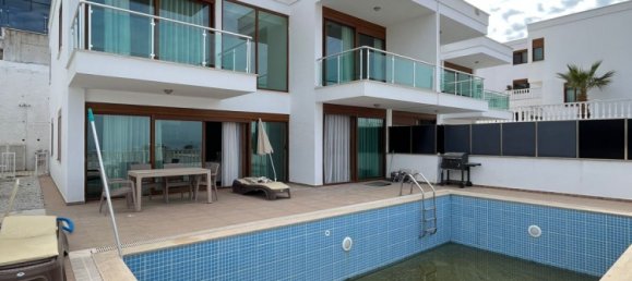 Villa de 3+1 en Kargicak, Turkey No. 17933 7