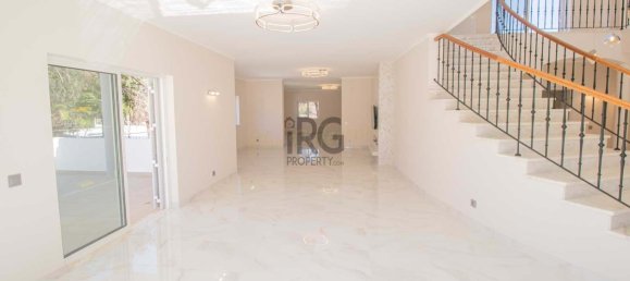 5 bedrooms Villa in Almancil, Portugal No. 118125 17