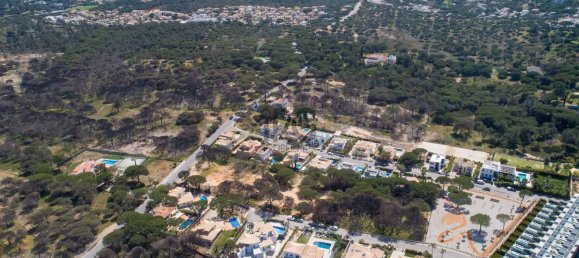 5 bedrooms Villa in Almancil, Portugal No. 118125 3