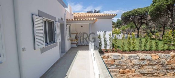 5 bedrooms Villa in Almancil, Portugal No. 118125 11