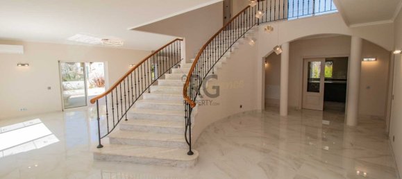 5 bedrooms Villa in Almancil, Portugal No. 118125 16