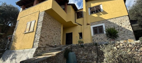 8 bedrooms House in Garlenda, Italy No. 381635 10