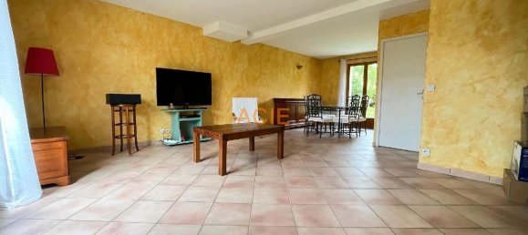 3 Schlafzimmer Haus in Louvres, France, Nr. 187827 4