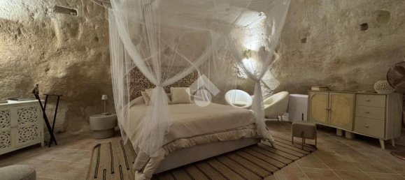 2 rooms House in Matera, Italy No. 117750 3