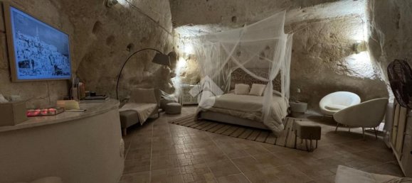 2 rooms House in Matera, Italy No. 117750 5