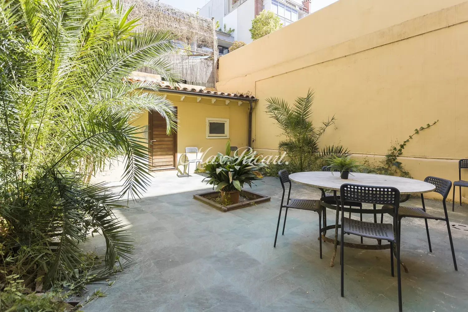 3 rooms Apartment in Barcelona, Spain No. 25584