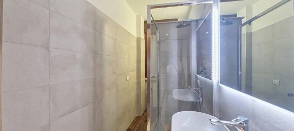 2 rooms Apartment in Limbiate, Italy No. 152448 10