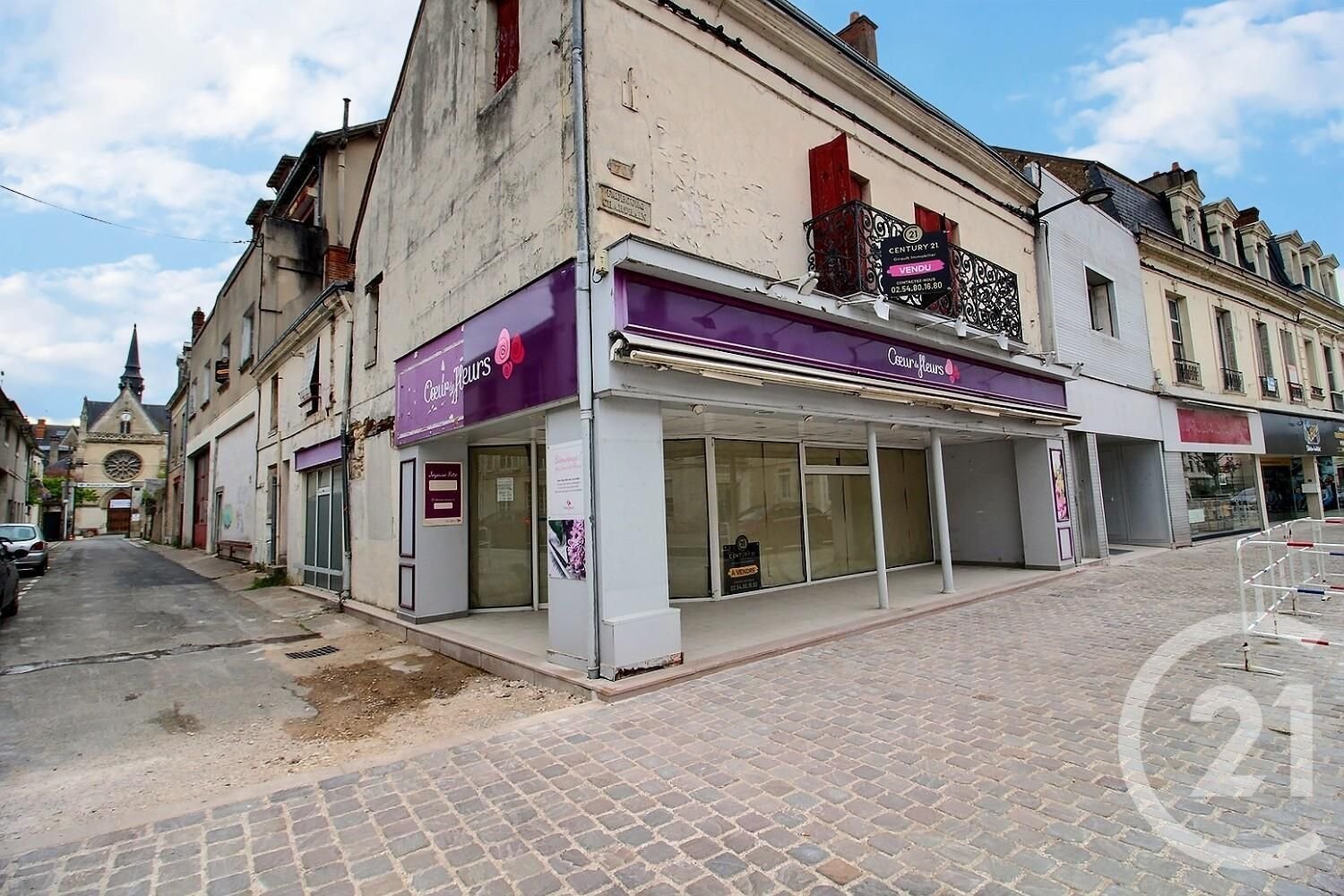 273m² Commercial property in Vendome, France No. 59157