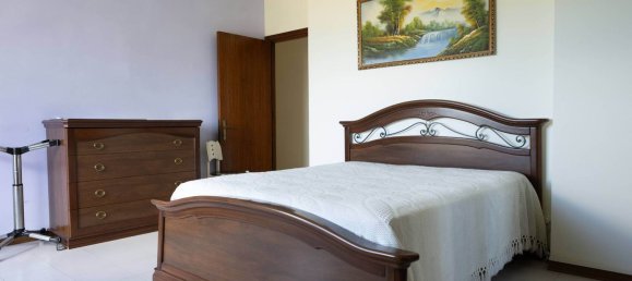 3 rooms Apartment in Macerata, Italy No. 294869 17