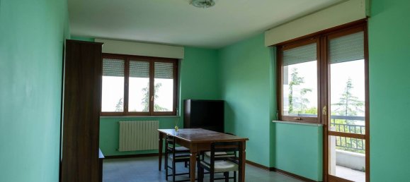 3 rooms Apartment in Macerata, Italy No. 294869 5