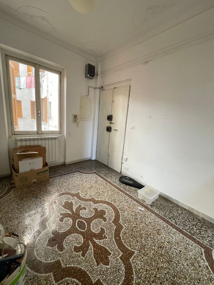 Квартира с 3 спальнями в Генуя, Италия № 317709