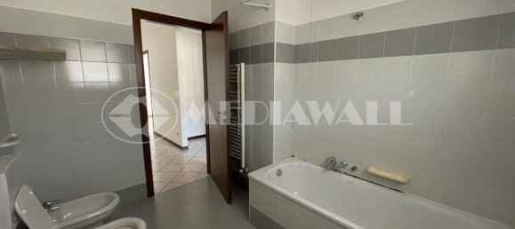 4 rooms House in Pordenone, Italy No. 98890 19